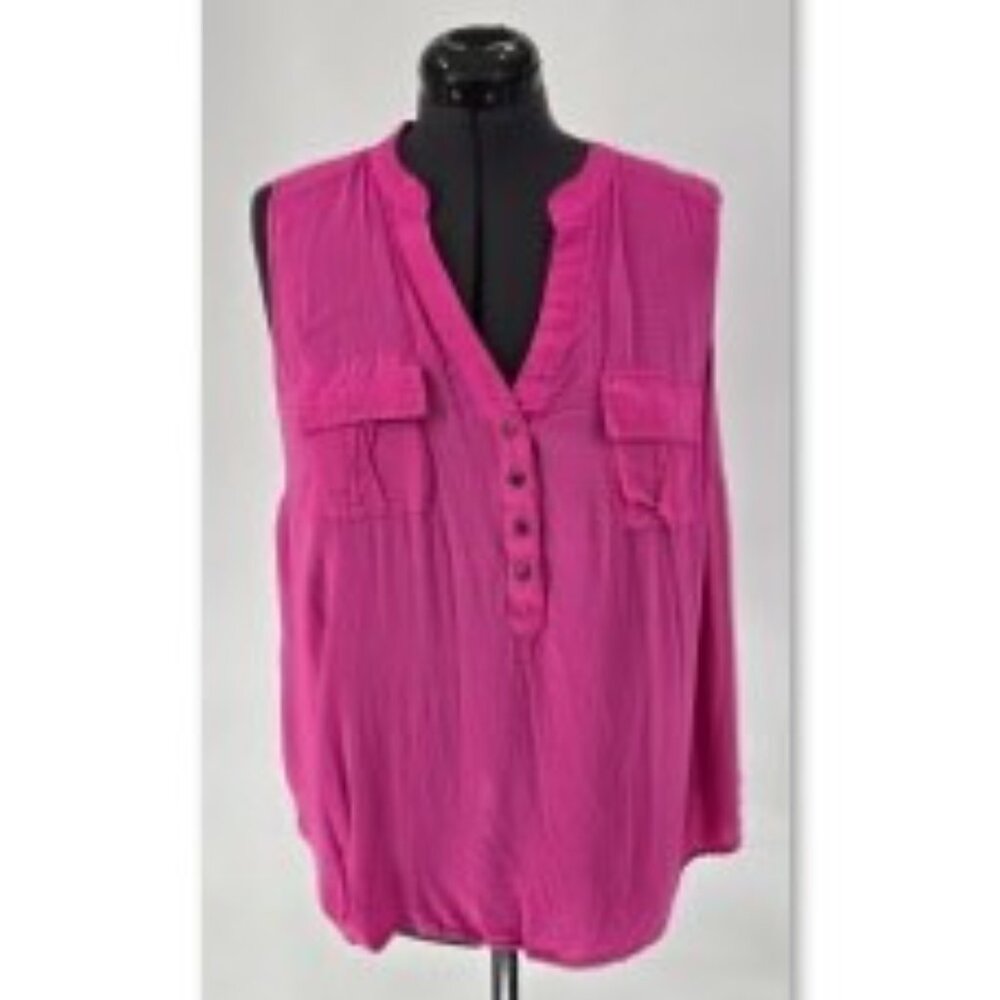 616-37 Torrid pink sleeveless top blouse size 2 (18/20)